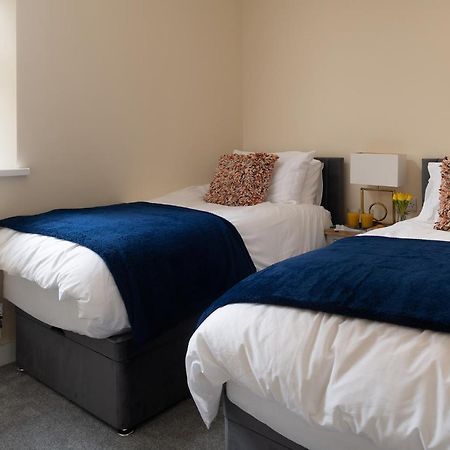 New Luxurious Escape Charming Dog Friendly Cottage 카나번 외부 사진