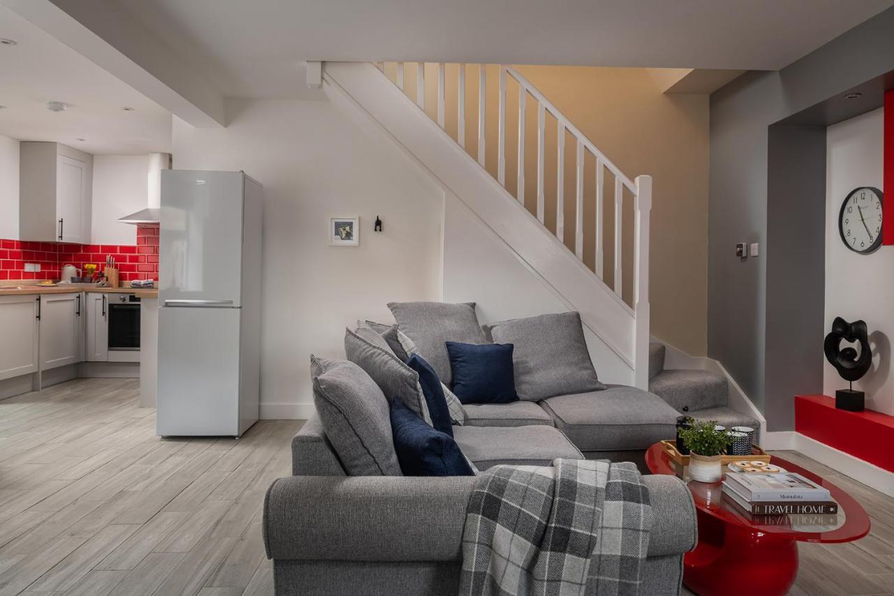 New Luxurious Escape Charming Dog Friendly Cottage 카나번 외부 사진