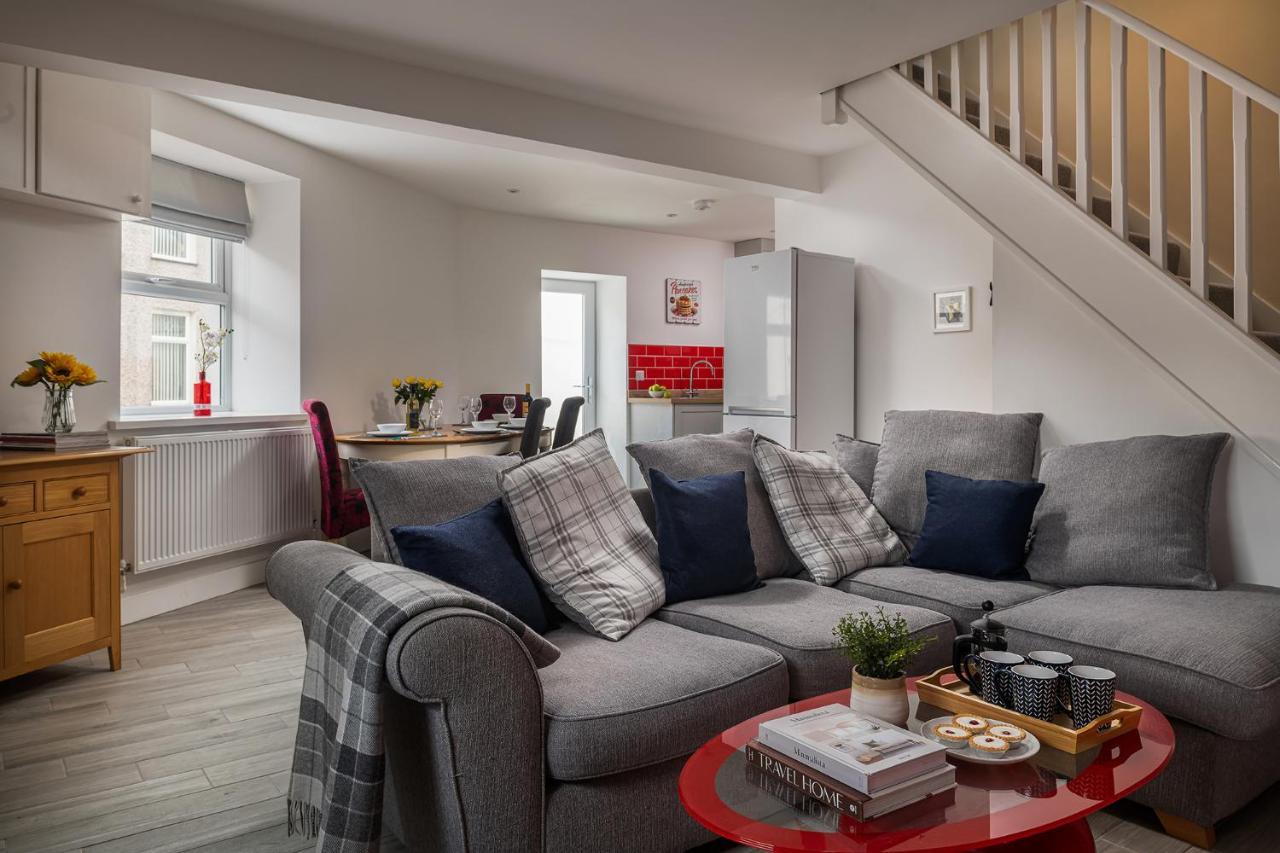 New Luxurious Escape Charming Dog Friendly Cottage 카나번 외부 사진